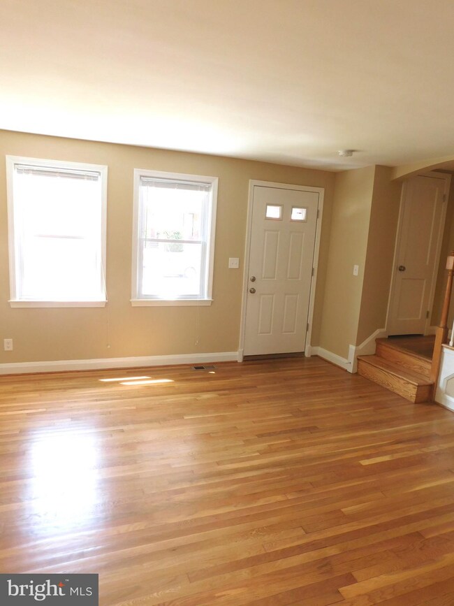 1714 Wadsworth Way, Baltimore, MD 21239 - photo 5