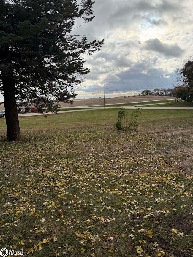 1008 Haugen St, Ruthven, IA 51358 - photo 3