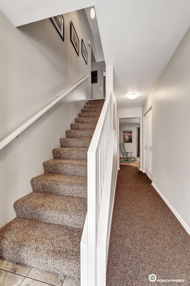 6_EntryStairway