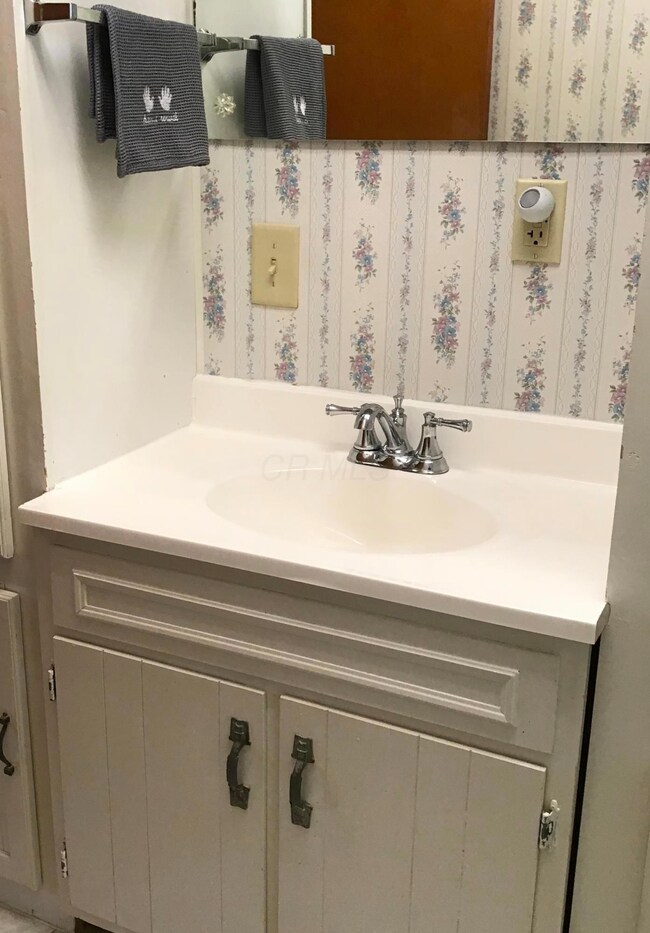 Full Bath Vanity
