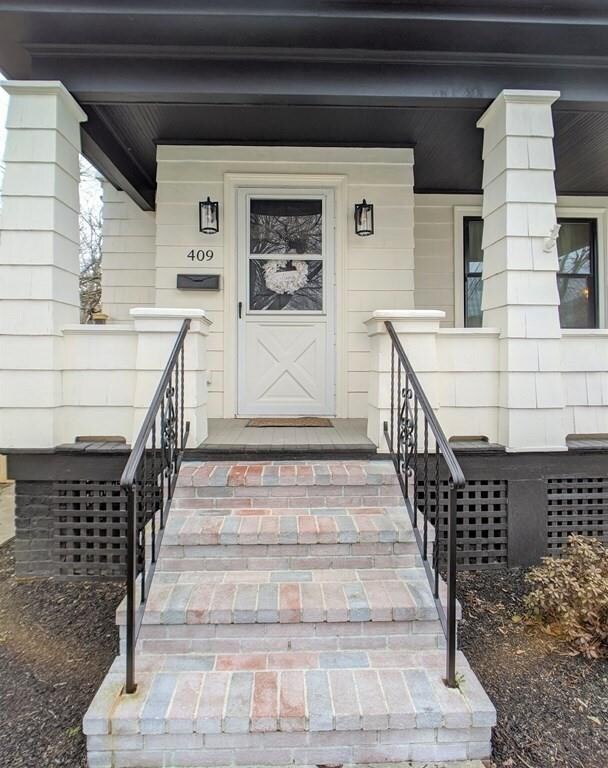 409 Bedford St, New Bedford, MA 02740 - photo 2