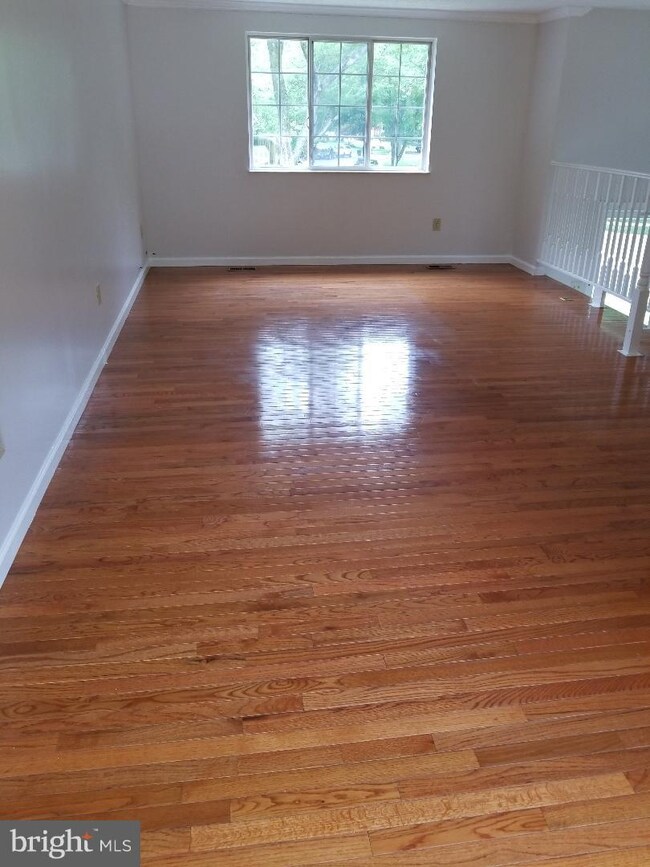 5909 King Arthur Way, Glenn Dale, MD 20769 - photo 5