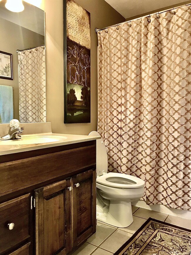 709A N Russell St, Portland, TN 37148 - photo 4