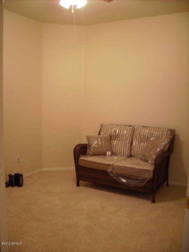 Den/5th Bed