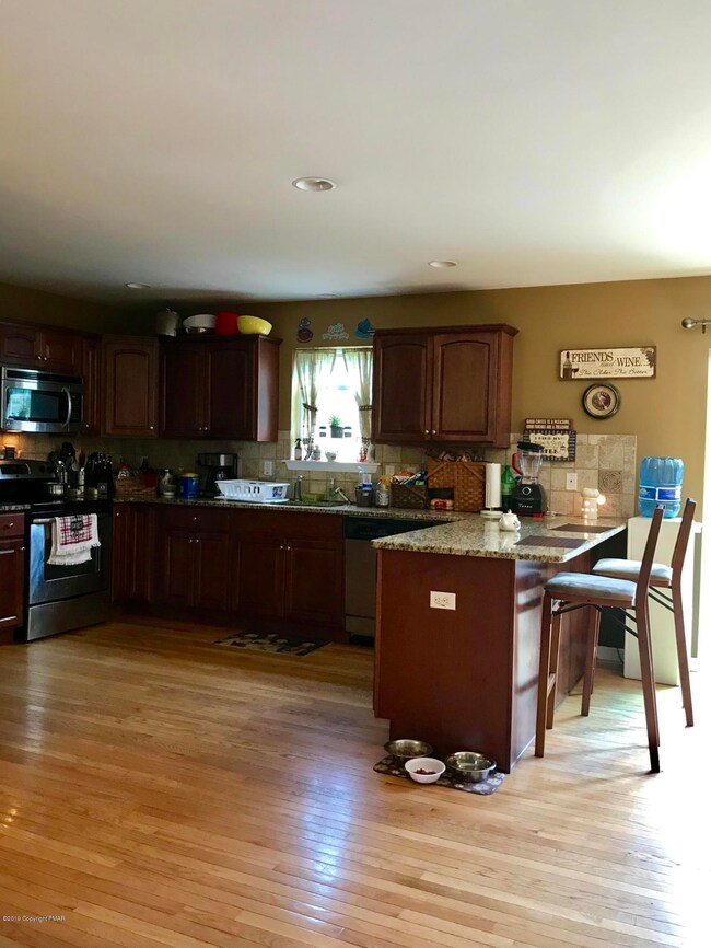 138 Shafer Dr, Chestnuthill Township, PA 18322 - photo 6