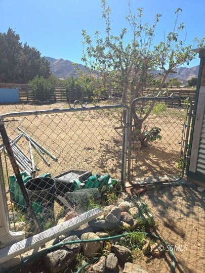 9005 Apache Dr, Weldon, CA 93283 - photo 4