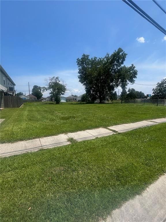 1603 Center St, Arabi, LA 70032 - photo 2