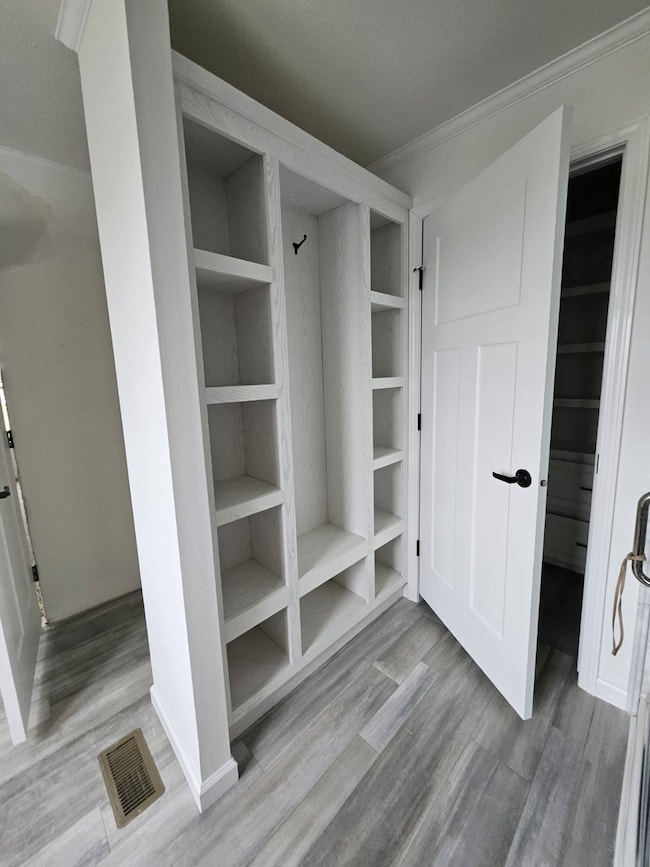 1021 River Line Dr unit 395, Howell, MI 48843 - photo 4