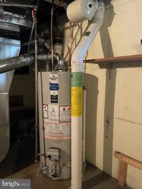 17 Cloverdale Ave, Upper Darby, PA 19082 - photo 6