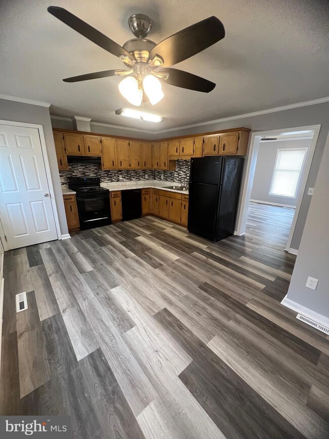 1201 Apple St, Wilmington, DE 19801 - photo 7