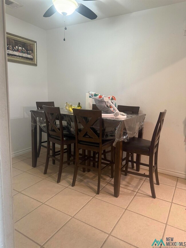 2409 Tulip St, Carlsbad, NM 88220 - photo 4