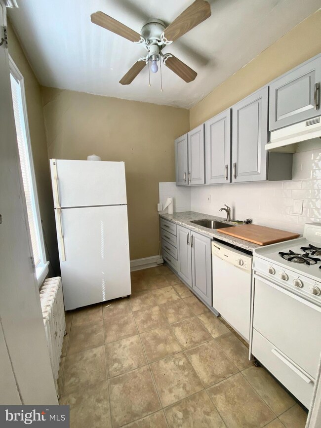 804 N Franklin St unit 3, Wilmington, DE 19806 - photo 6