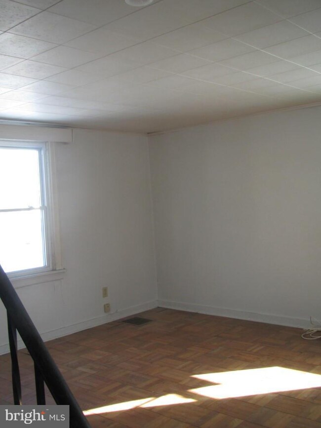 2119 Saint Lukes Ln, Gwynn Oak, MD 21207 - photo 2