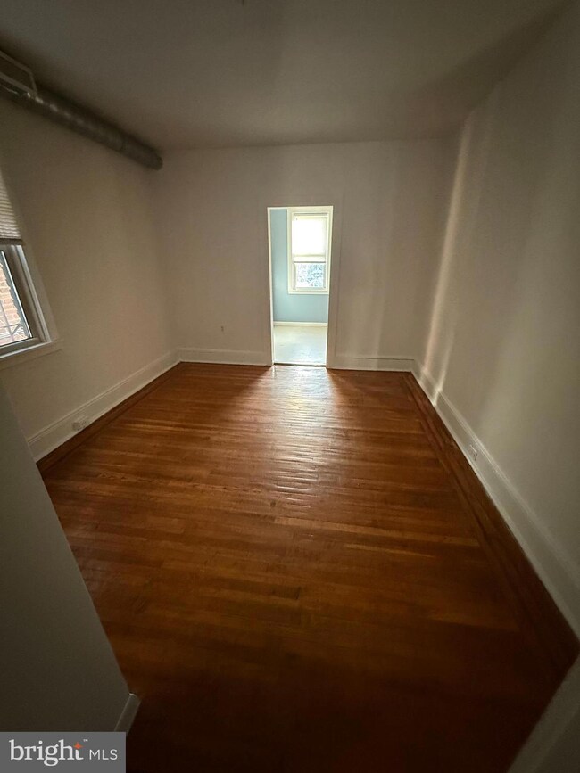 4710 Baltimore Ave unit 2, Philadelphia, PA 19143 - photo 6