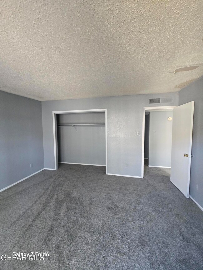 11209 Campestre Ln unit B, El Paso, TX 79936 - photo 5