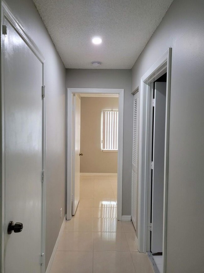 1871 SW 116th Way, Miramar, FL 33025 - photo 7