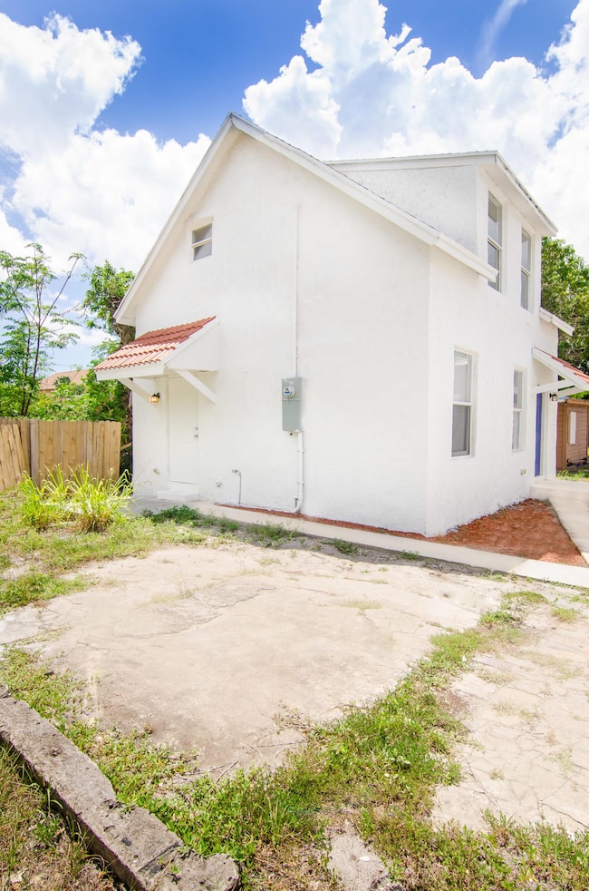 3406 Greenwood Ave, West Palm Beach, FL 33407 - photo 5