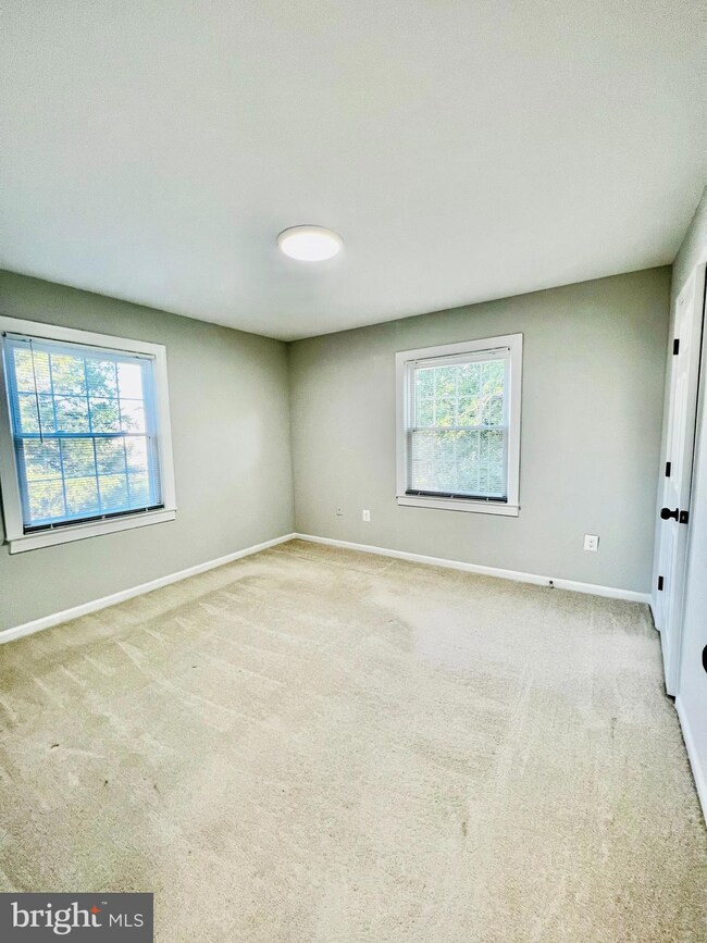 2304 Farrington Ave, Alexandria, VA 22303 - photo 7