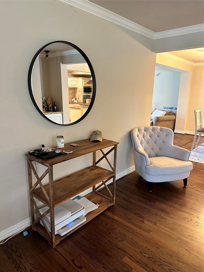 1302 W 31st St, Houston, TX 77018 - photo 6