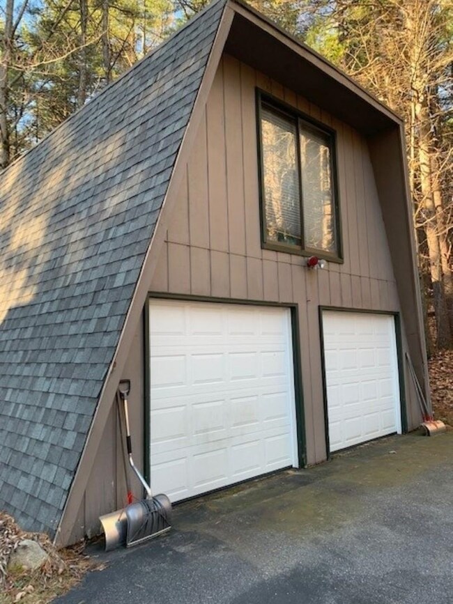 48 Putney Rd, Bow, NH 03304 - photo 2