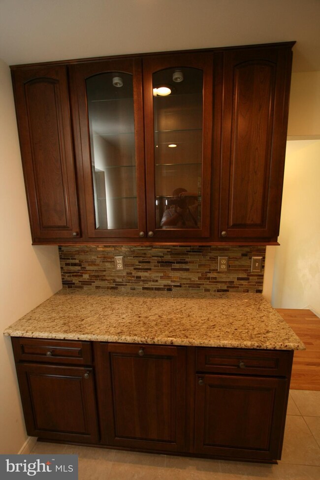 6108 Lori Ln, Elkridge, MD 21075 - photo 5