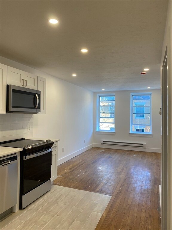 168 Cottage St unit 301, Boston, MA 02128 - photo 4