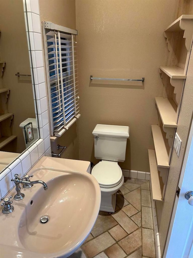 2530 Jefferson St, Carlsbad, CA 92008 - photo 7