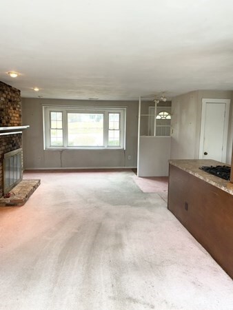 5 Seneca Cir, South Dartmouth, MA 02748 - photo 3