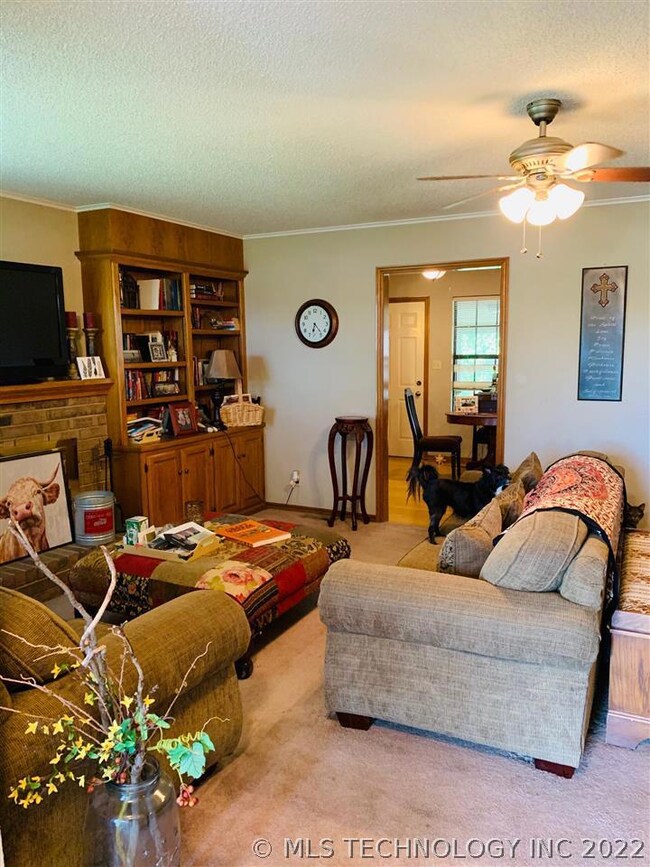 1417 Windsor Dr, Ardmore, OK 73401 - photo 3