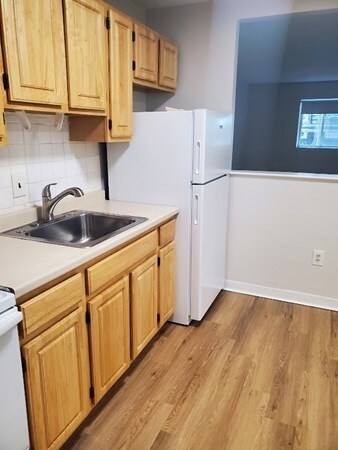 700 Cummins Hwy unit G1, Boston, MA 02126 - photo 2
