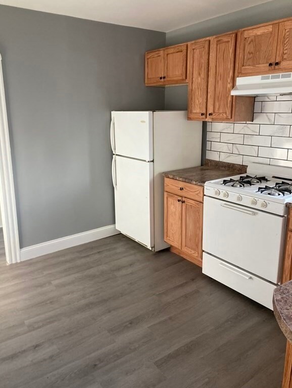 672 Second St, Fall River, MA 02721 - photo 4