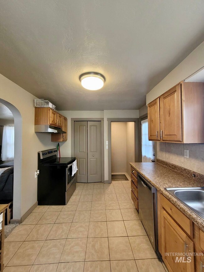 1849 Albion Ave, Burley, ID 83318 - photo 6