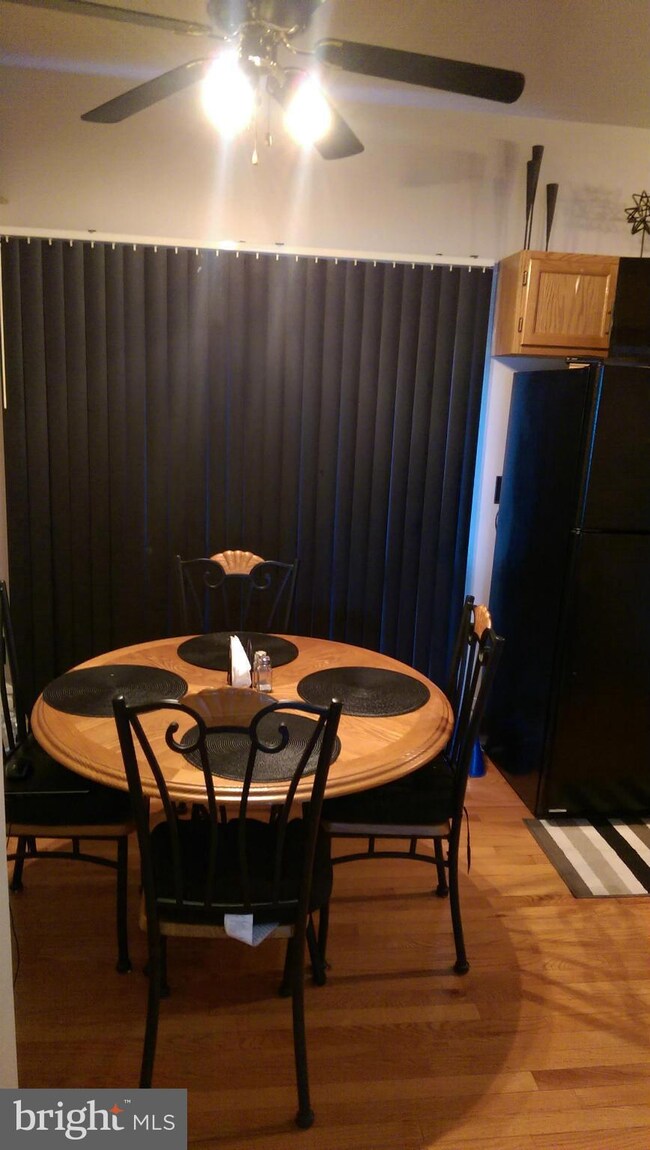 6914 Flag Harbor Dr, District Heights, MD 20747 - photo 6