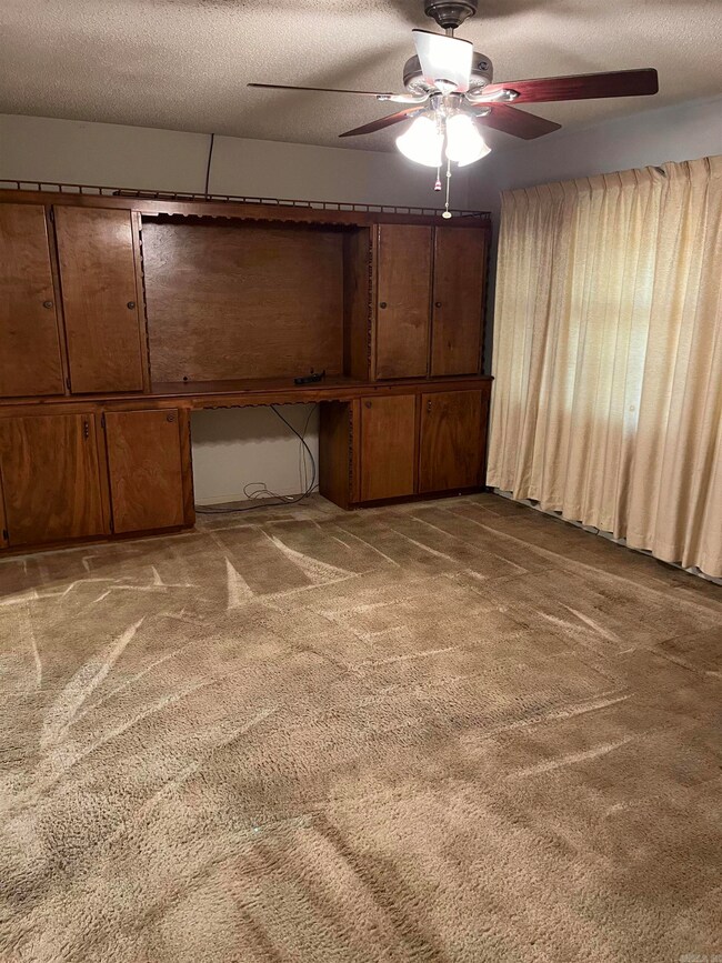 711 Bill Clinton Dr, Hope, AR 71801 - photo 3