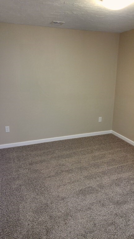 28 Lexington St, Fall River, MA 02723 - photo 5