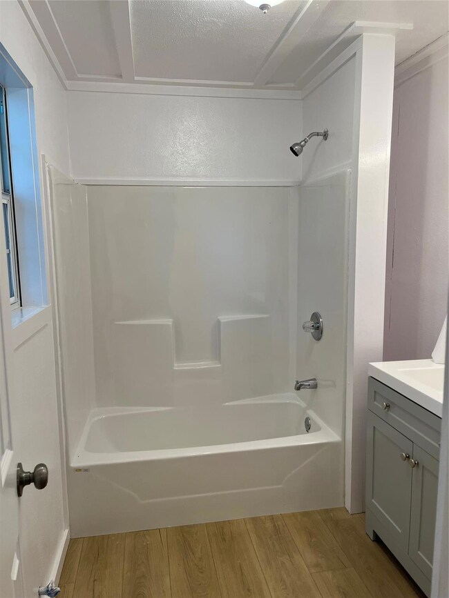 201 W 9th St, Bonham, TX 75418 - photo 3