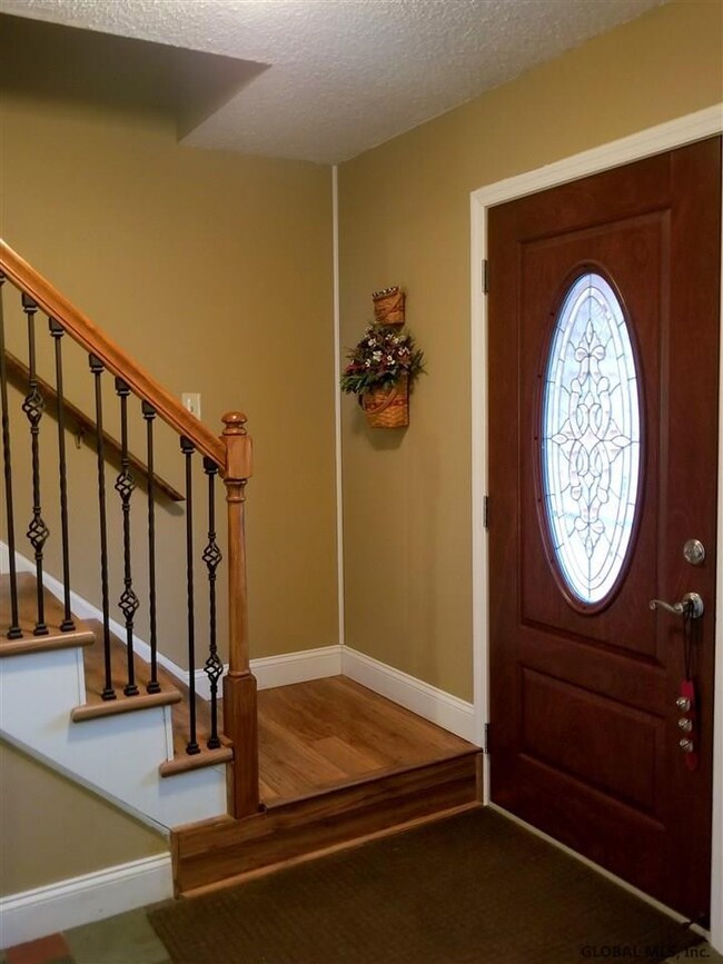 7 Poe Ct, Ballston Spa, NY 12020 - photo 3