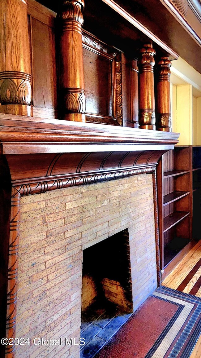 28 Willett St unit 2A, Albany, NY 12210 - photo 6