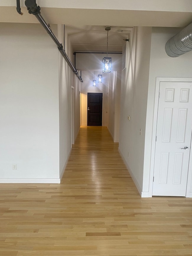 212 N Center St unit 701, Bloomington, IL 61701 - photo 7