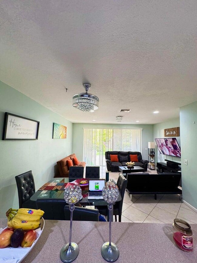 unlisted-address, Boynton Beach, FL 33472 - photo 7