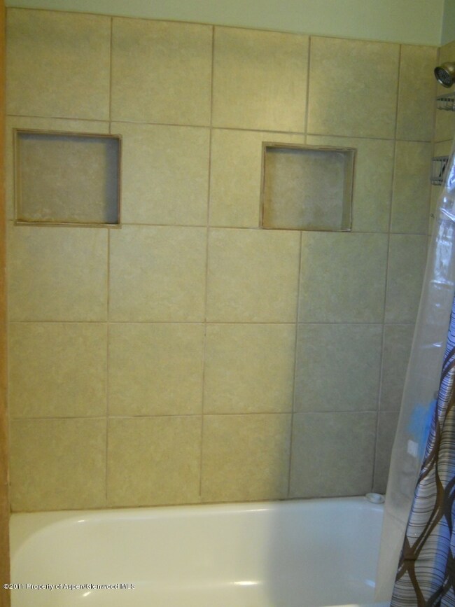 Master Ceramic Tile