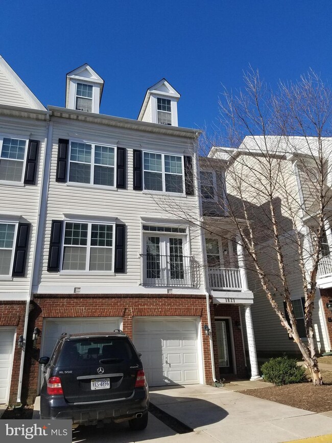 1821 Cedar Cove Way, Woodbridge, VA 22191 - photo 2