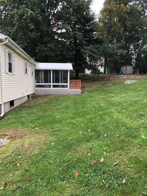 19 Blossom Dr, Cranston, RI 02920 - photo 2