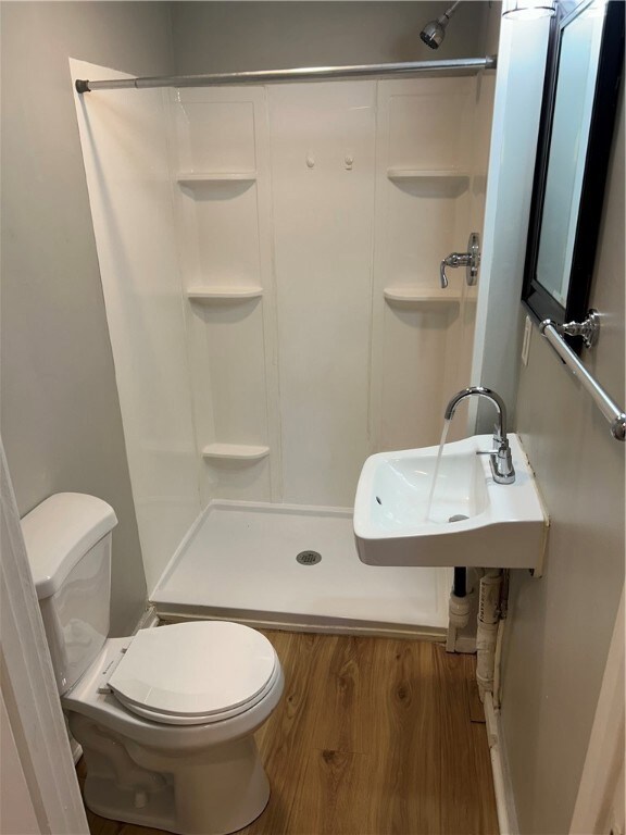 55 Roberts St, West Warwick, RI 02893 - photo 5