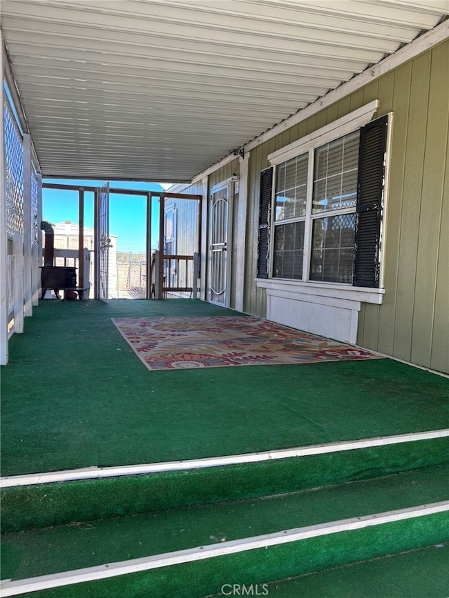 20843 Waalew Rd unit C4, Apple Valley, CA 92307 - photo 4