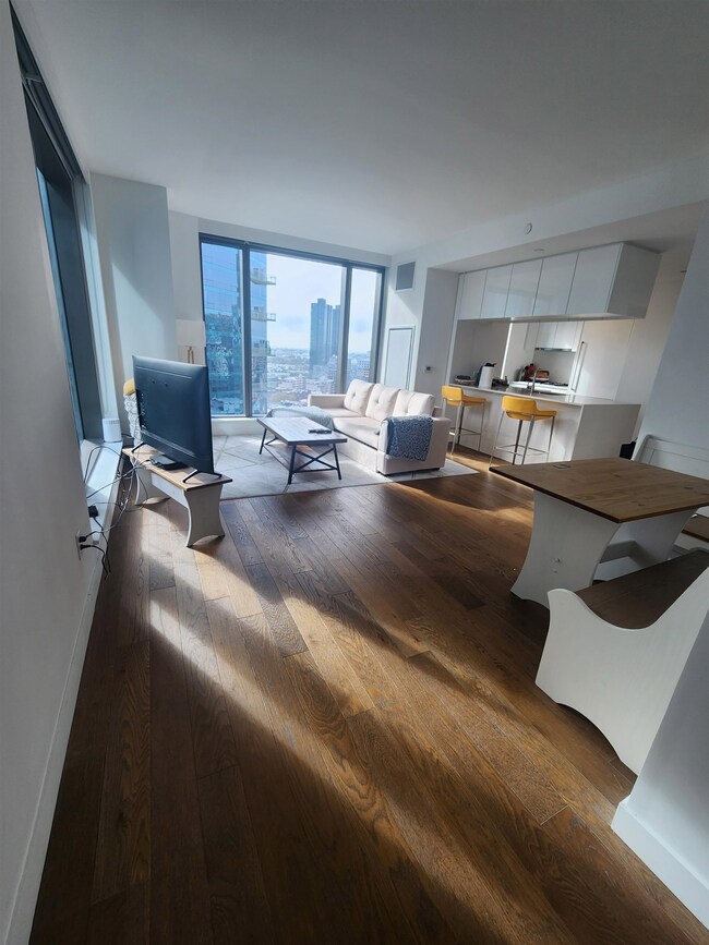 99 Hudson St unit 1811, Jc, Downtown, NJ 07320 - photo 6