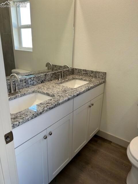 Master Vanity