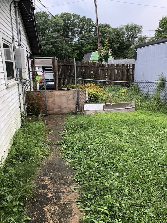 161 Elsie Rd, Brockton, MA 02302 - photo 3