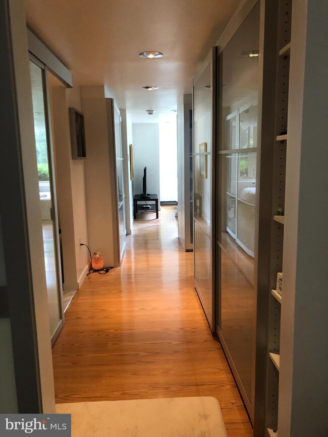 Sutton Terrace Condominium unit 108, Bala Cynwyd, PA 19004 - photo 4