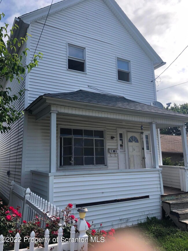 1818 Bundy St, Scranton, PA 18508 - photo 2